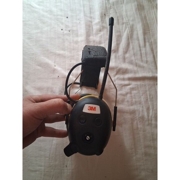 VINTAGE Peltor3M Safety Work Tunes AM/FM Headphones Hearing Protector NONWORKING - Picture 2 of 6